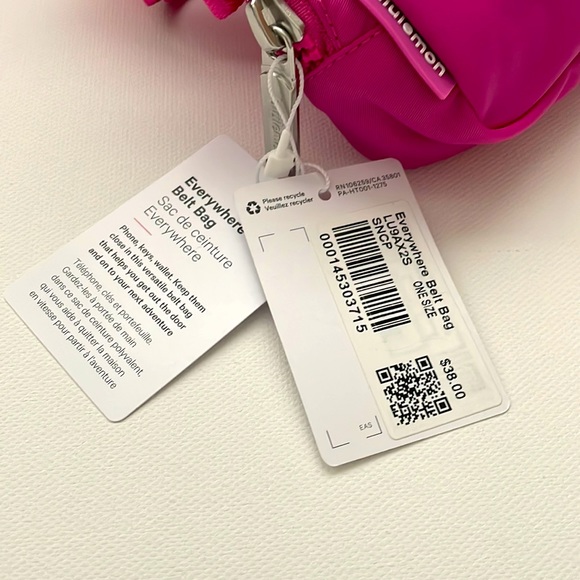 NWT Lululemon Everywhere Belt bag Sonic Pink 1L - Picture 6 of 15